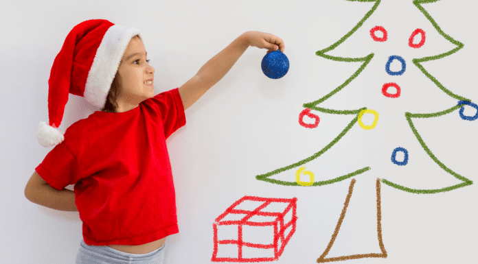 4 Simple Holiday Traditions for Young Children