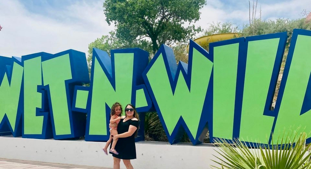 A Mom's Guide to Visiting Wet N' Wild Waterworld