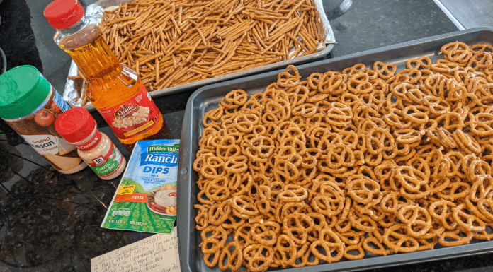Jill’s Seasoned Pretzel Recipe :: The Easiest Game Day Snack