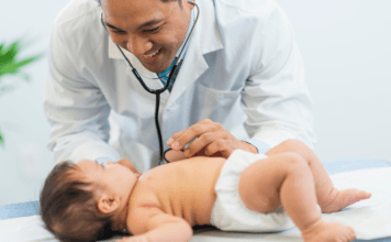 Choosing a Pediatrician for Baby: 6 Things to Consider